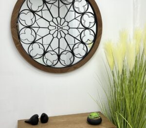 מראה עגולה במסגרת עץ בשילוב עיטור מתכת 80/2.5/80